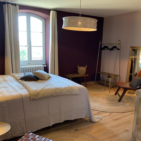 Bed and Breakfast La Bastide Des Grands Chenes Lambesc Zimmer foto