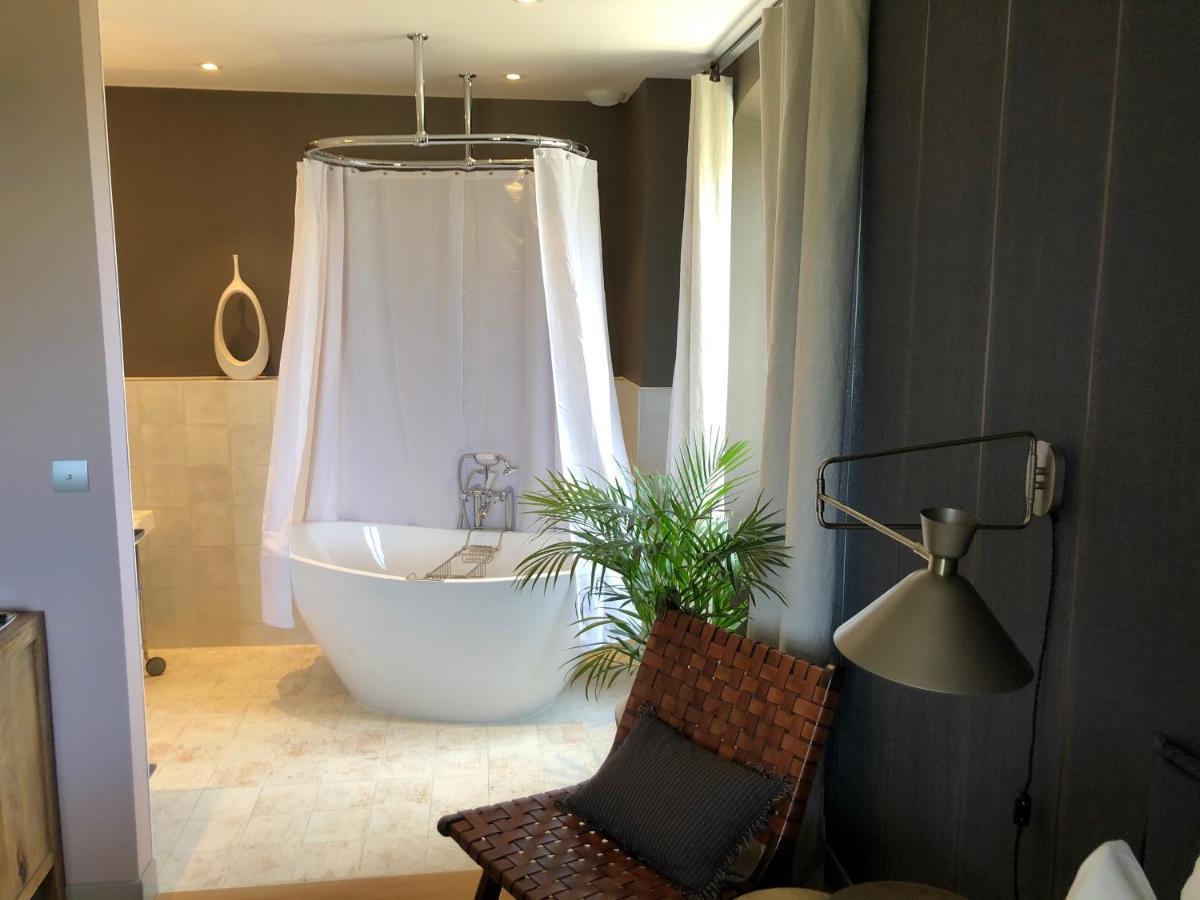 Bed and Breakfast La Bastide Des Grands Chenes Lambesc Exterior foto