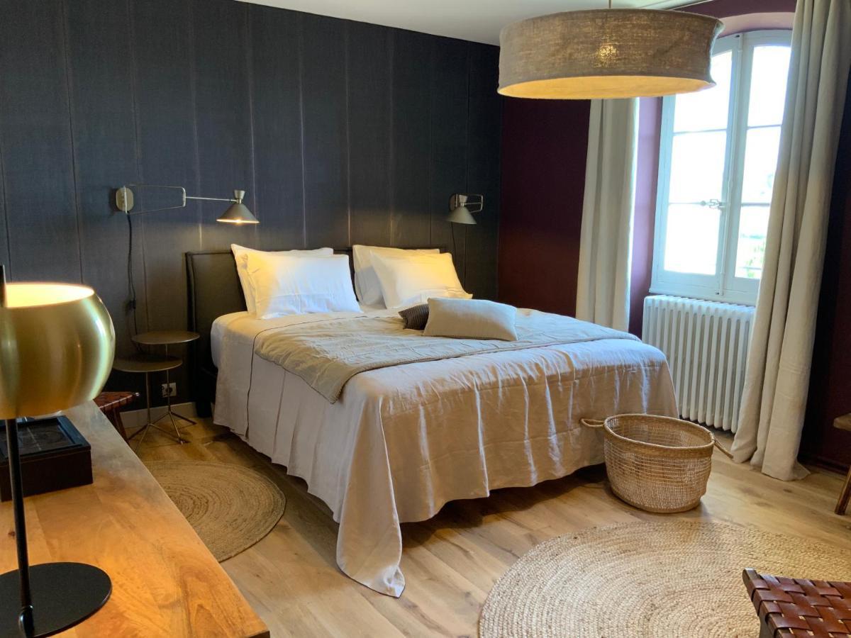 Bed and Breakfast La Bastide Des Grands Chenes Lambesc Zimmer foto