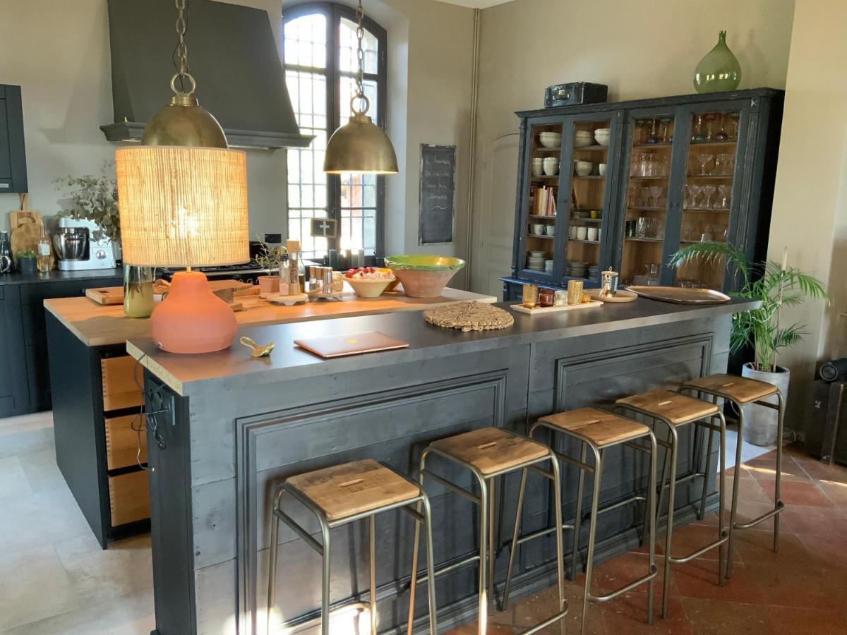Bed and Breakfast La Bastide Des Grands Chenes Lambesc Exterior foto