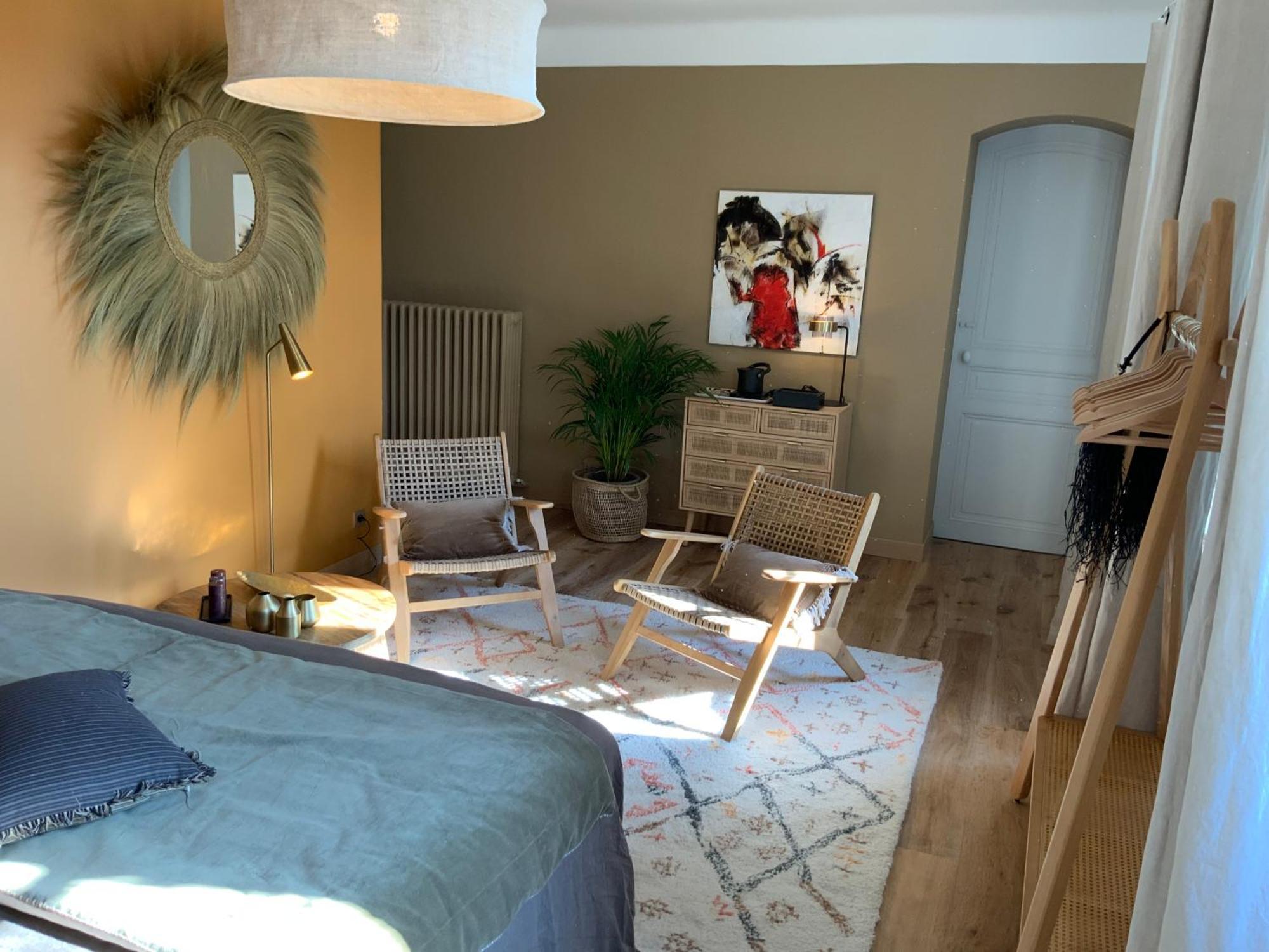 Bed and Breakfast La Bastide Des Grands Chenes Lambesc Zimmer foto