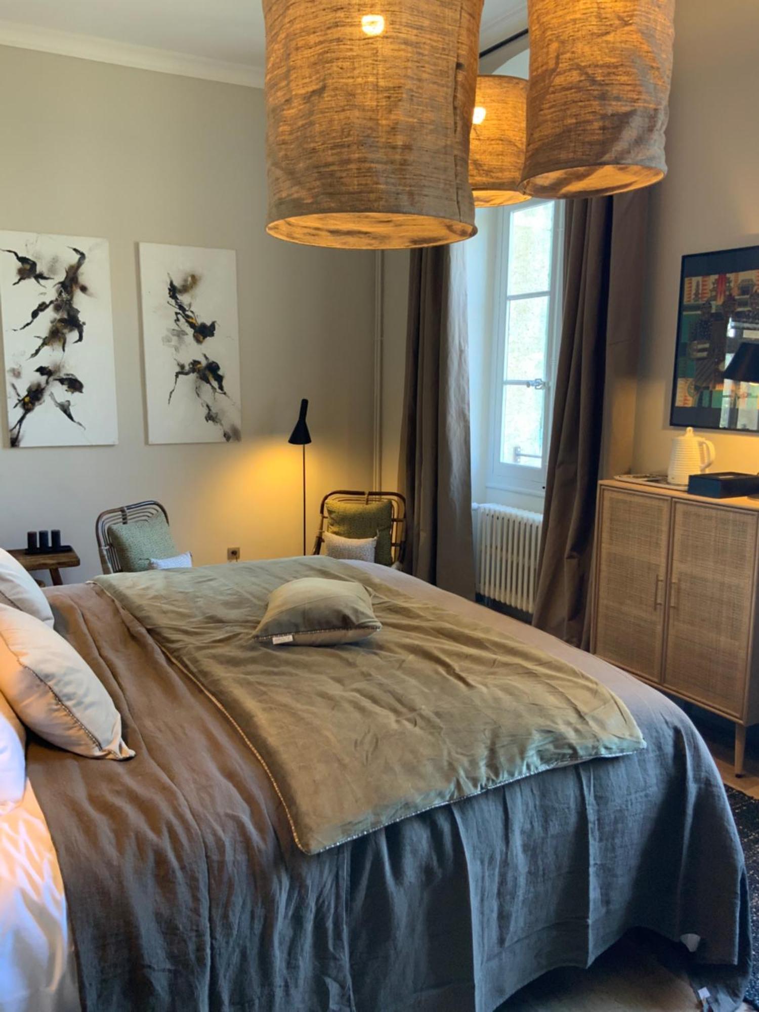 Bed and Breakfast La Bastide Des Grands Chenes Lambesc Zimmer foto