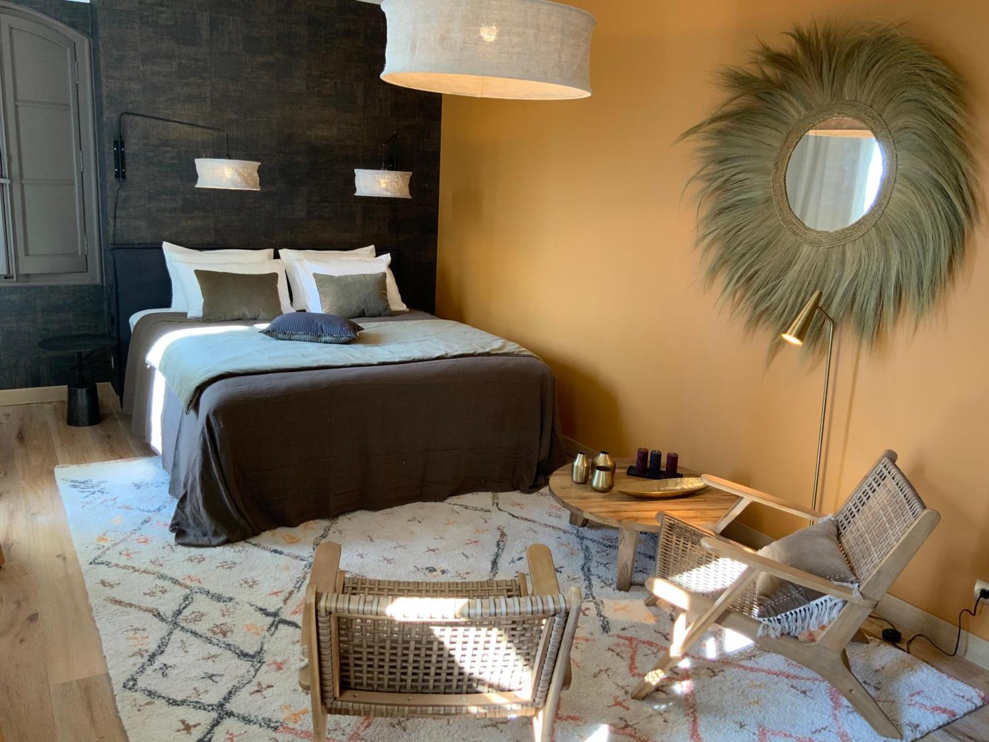 Bed and Breakfast La Bastide Des Grands Chenes Lambesc Zimmer foto